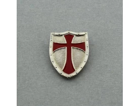 ALFINETE ESCUDO TEMPLÁRIO